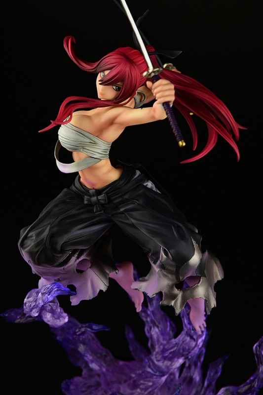 Fairy Tail Erza Scarlet Samurai Light Flame Manjo ver. Jet Black 1/6