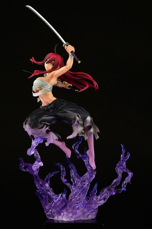 Fairy Tail Erza Scarlet Samurai Light Flame Manjo ver. Jet Black 1/6