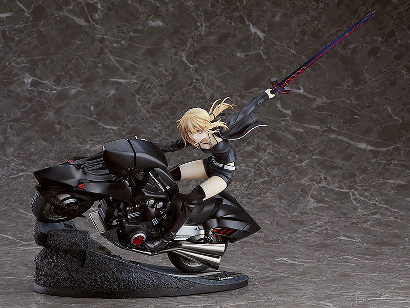 Fate/Grand Order Altria Pendragon Saber, (Alter), & Cuirassier Noir 1/8