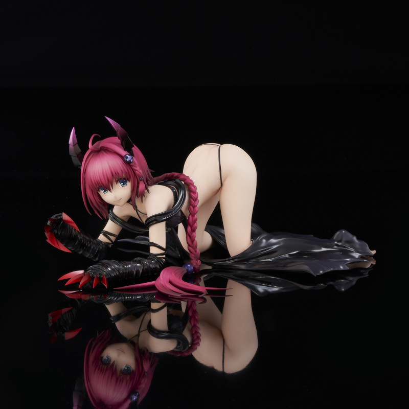 To LOVEru Darkness Kurosaki Mea Darkness Ver. 1/6