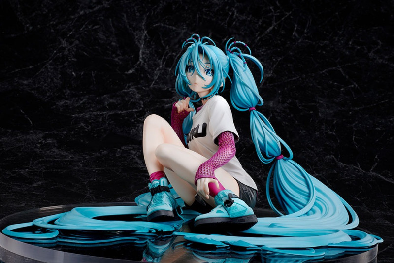 Vocaloid - Hatsune Miku - The Latest Street Style "Cute", Tokyo Figure Limited Edition - 1/4