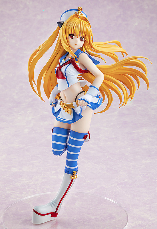 1/7 To Love-Ru Darkness Golden Darkness: Breezy Seaside Ver.